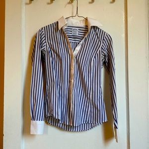 Petite fitted ladies shirt in blue pin stripes